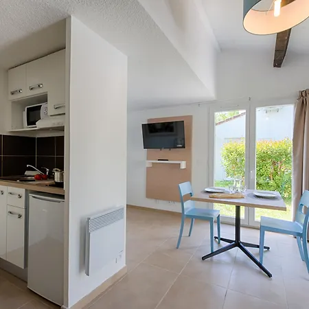 Comfort La Napoule Village 3*