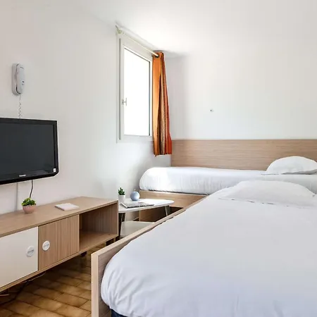 Comfort La Napoule Village 아파트호텔