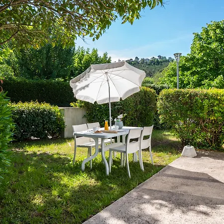 Comfort La Napoule Village Apart-hotel 3*