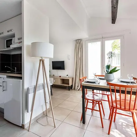 Comfort La Napoule Village فندق ماندوليو لا نابول