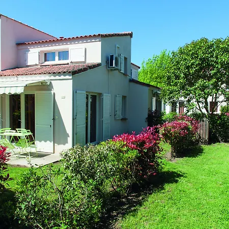 Apart-hotel Comfort La Napoule Village 3*