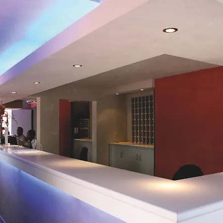 Zenitude Hôtel-résidences La Napoule 3*